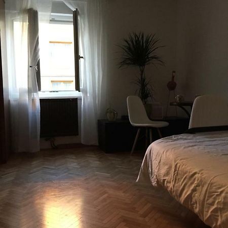 Apartment Flamingo Lubiana Esterno foto